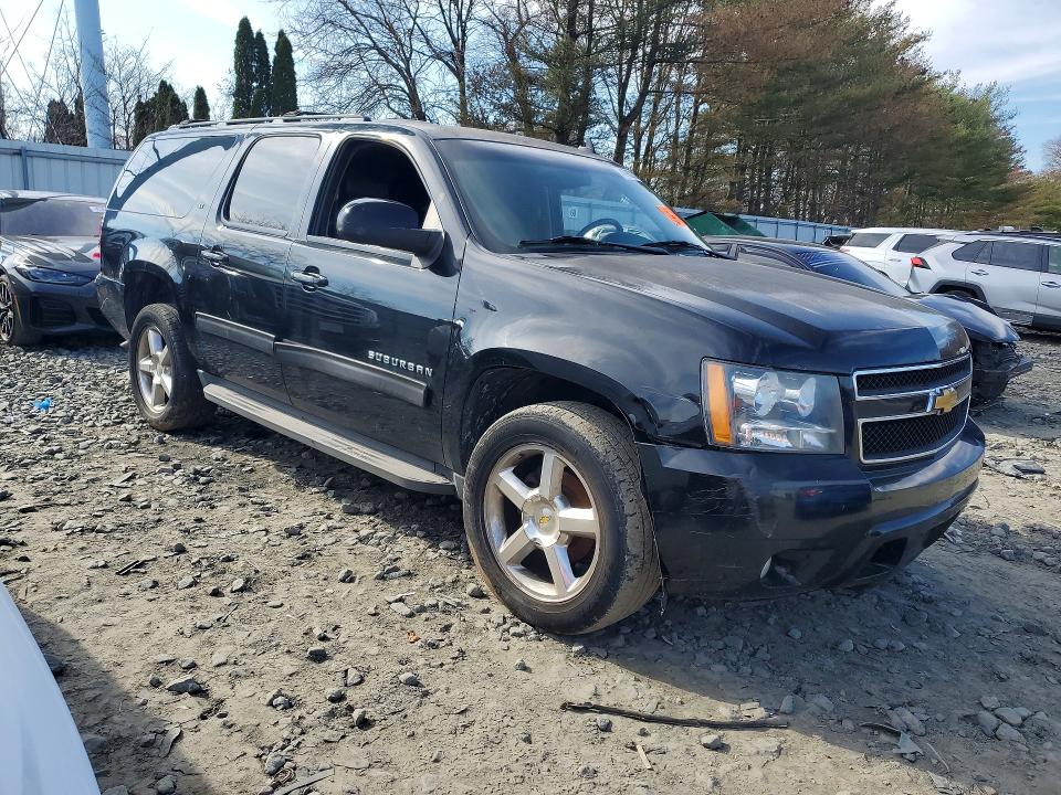 46982226 :رقم المزاد ، 1GNSKJE79DR251185 vin ، 2013 Chevrolet Suburban مزاد بيع