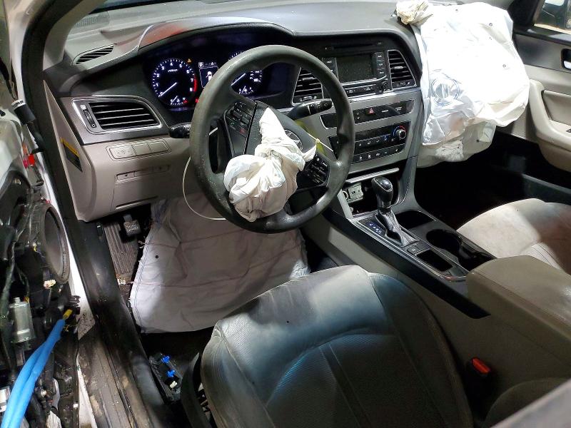 46132286 :رقم المزاد ، 5NPE34AF9FH070339 vin ، 2015 Hyundai Sonata مزاد بيع