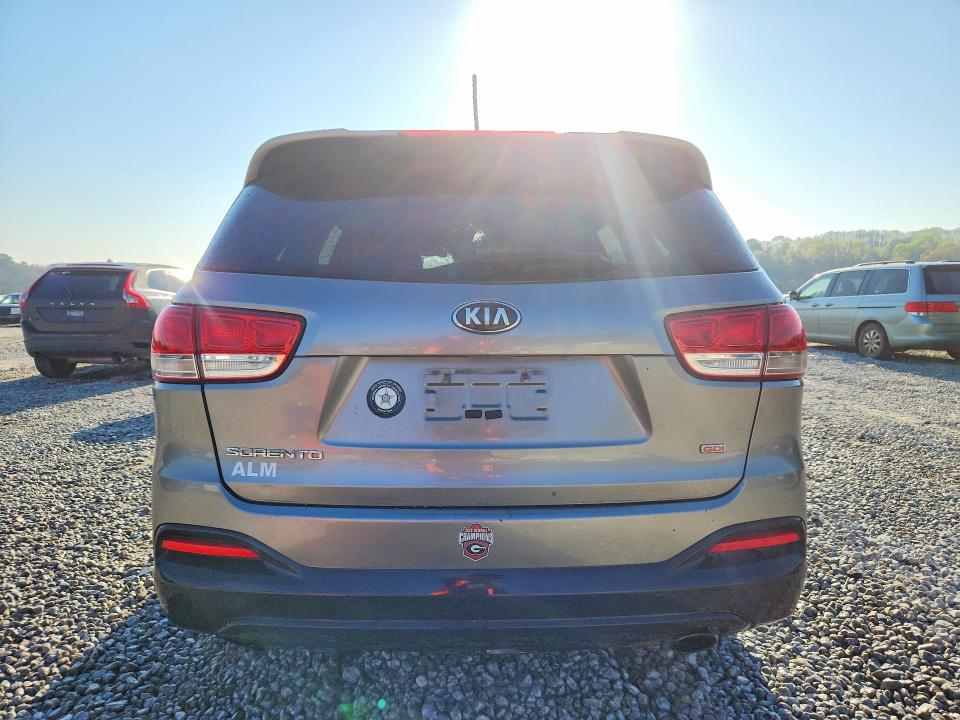 Продажа на аукционе авто 2016 Kia Sorento, vin: 5XYPG4A38GG149318, номер лота: 46637486
