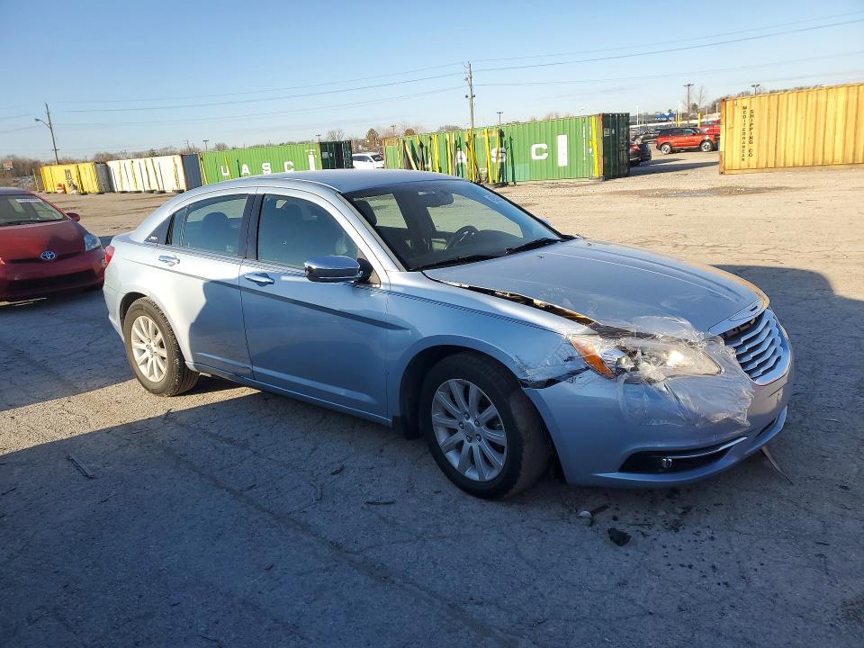 Продажа на аукционе авто 2014 Chrysler 200, vin: 1C3CCBCG2EN172909, номер лота: 45526396