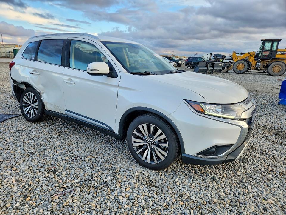 Продаж на аукціоні авто 2019 Mitsubishi Outlander, vin: JA4AZ3A35KZ042323, номер лоту: 79691575