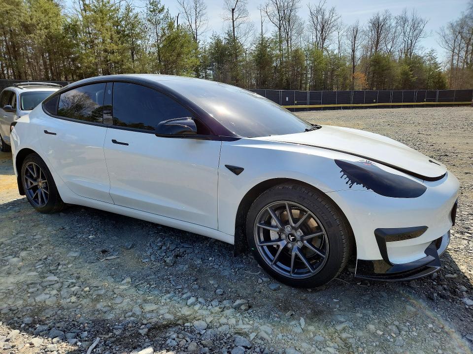 47610606 :رقم المزاد ، 5YJ3E1EA0PF417040 vin ، 2023 Tesla Model 3 مزاد بيع