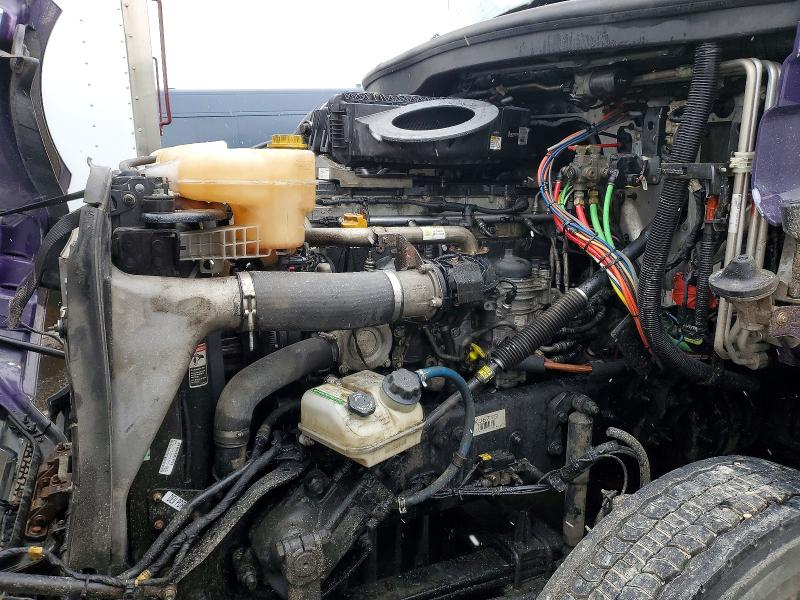Продаж на аукціоні авто 2019 Freightliner Cascadia 126, vin: 3AKJHHDR4KSKJ6713, номер лоту: 77283735