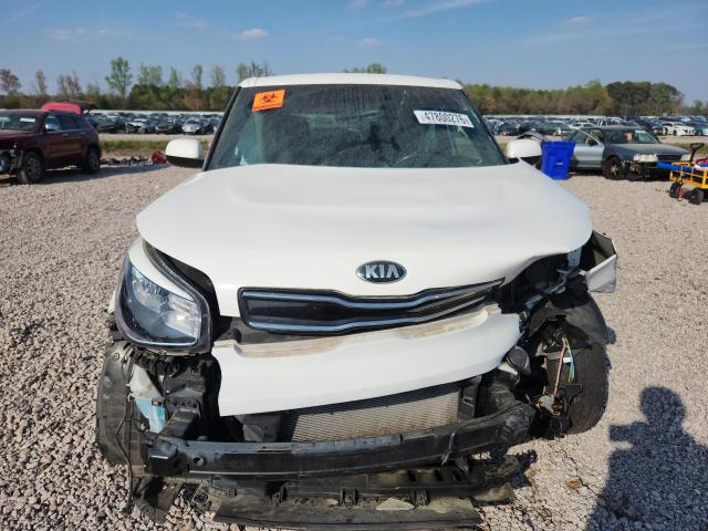 2017 Kia Soul მანქანა იყიდება აუქციონზე, vin: KNDJP3A55H7480843, აუქციონის ნომერი: 47800276