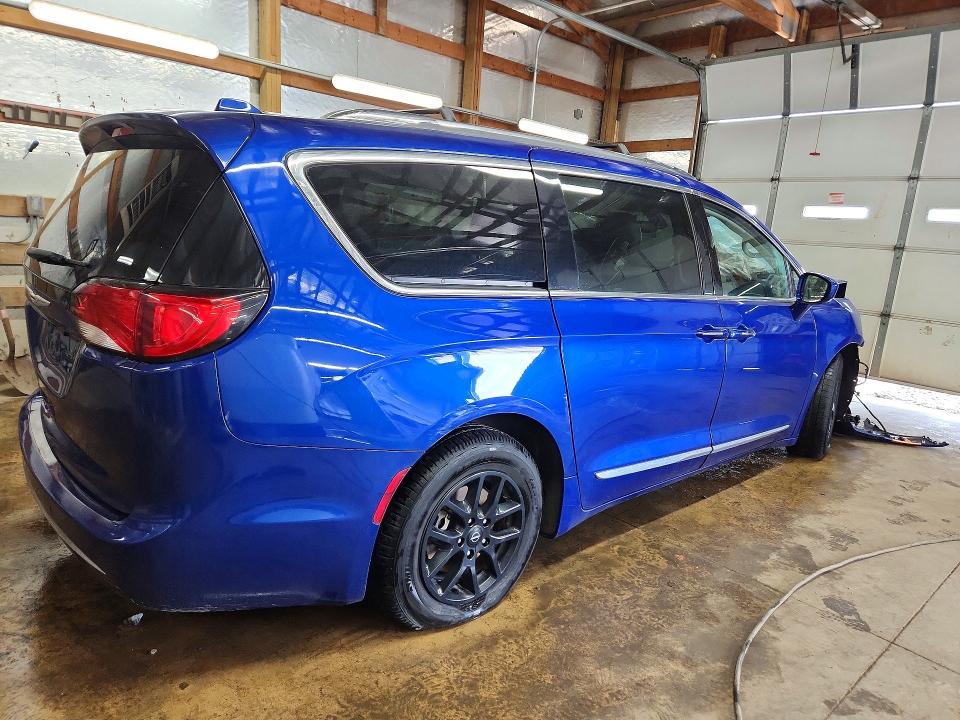 2020 Chrysler Pacifica მანქანა იყიდება აუქციონზე, vin: 2C4RC1BG3LR285687, აუქციონის ნომერი: 48311316