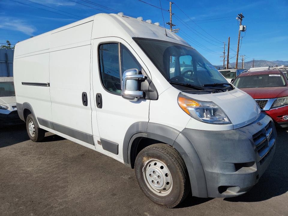 45999196 :رقم المزاد ، 3C6TRVDG7HE548479 vin ، 2017 Ram Promaster 2500 مزاد بيع