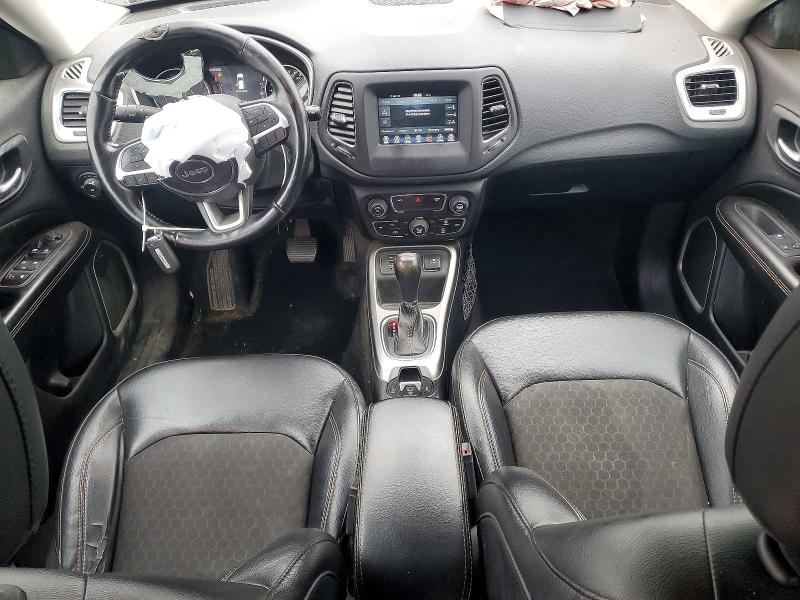45619806 :رقم المزاد ، 3C4NJCBB9JT502495 vin ، 2018 Jeep Compass مزاد بيع