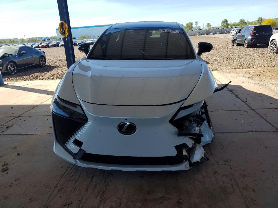 Продажа на аукционе авто 2024 Lexus Rz 300e, vin: JTJABABB2RA000914, номер лота: 46187806