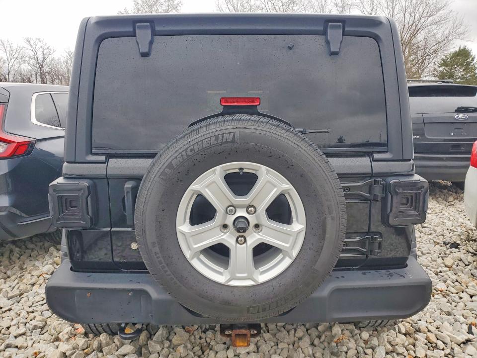 2018 Jeep Wrangler Unlimited მანქანა იყიდება აუქციონზე, vin: 1C4HJXDG5JW233905, აუქციონის ნომერი: 46114486