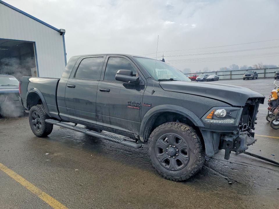 79493345 :رقم المزاد ، 3C6UR5NJ1JG192443 vin ، 2018 Ram 2500 مزاد بيع