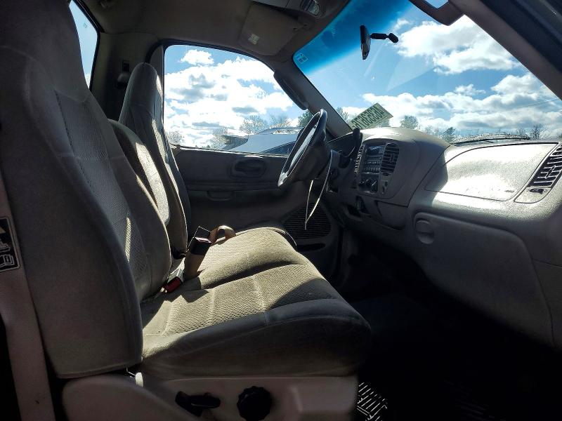 Продажа на аукционе авто 2002 Ford F150, vin: 1FTRF18W02NB25297, номер лота: 46353676
