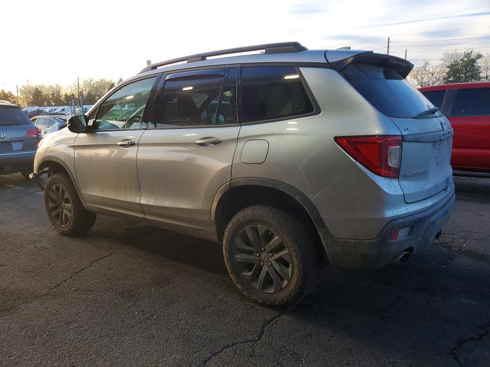 47108136 :رقم المزاد ، 5FNYF8H01KB007645 vin ، 2019 Honda Passport مزاد بيع