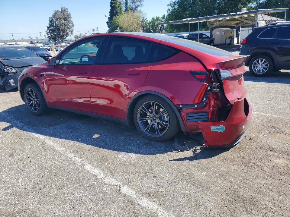2025 Tesla Model Y მანქანა იყიდება აუქციონზე, vin: 7SAYGDED5SF320911, აუქციონის ნომერი: 45825556