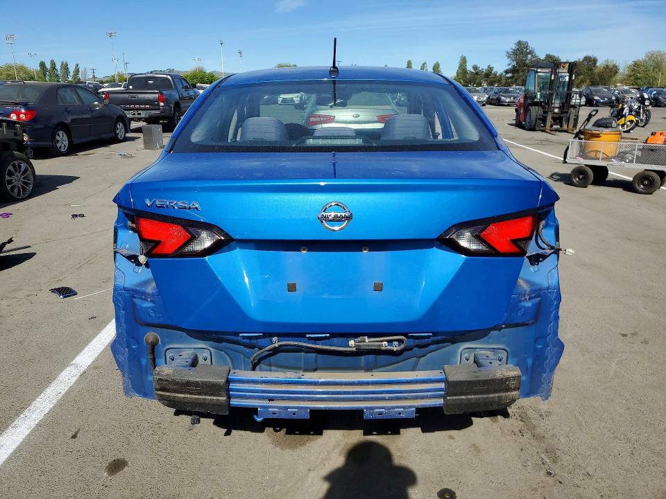 47572246 :رقم المزاد ، 3N1CN8DVXLL838551 vin ، 2020 Nissan Versa مزاد بيع