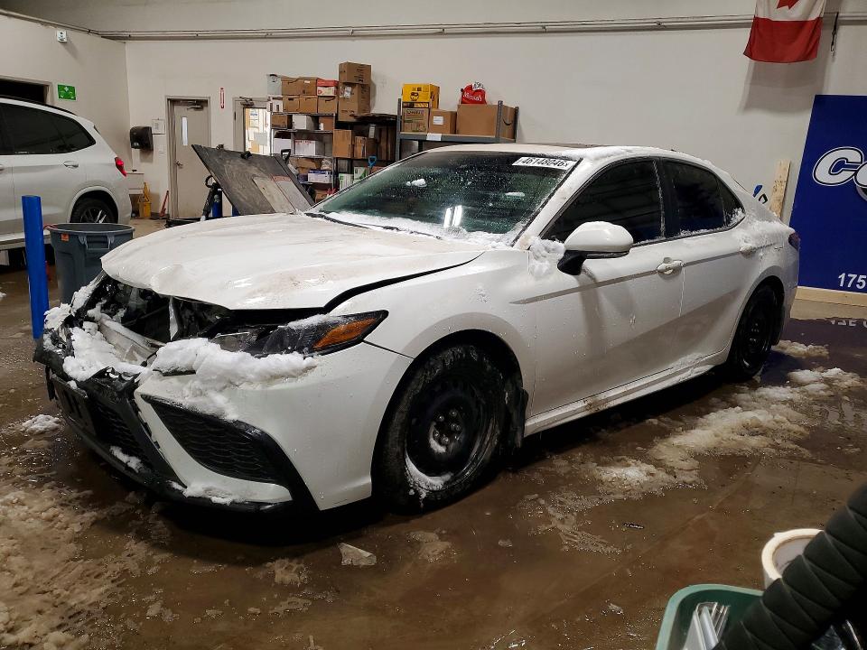 Продажа на аукционе авто 2023 Toyota Camry, vin: 4T1B21HKXPU019524, номер лота: 46148046