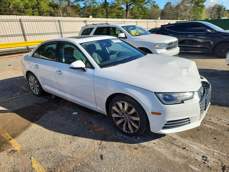 Продаж на аукціоні авто 2017 Audi A4, vin: WAUGMAF41HN061405, номер лоту: 79747025
