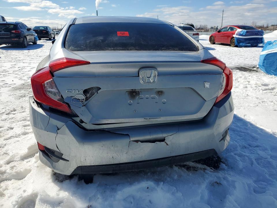 47015336 :رقم المزاد ، 2HGFC2F5XJH007228 vin ، 2018 Honda Civic مزاد بيع