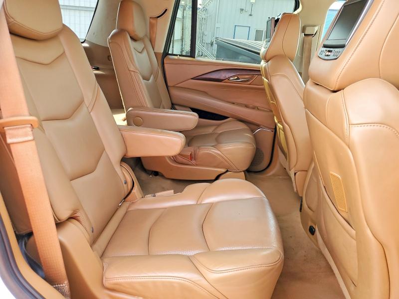 79842585 :رقم المزاد ، 1GYS4DKJ3GR338390 vin ، 2016 Cadillac Escalade مزاد بيع
