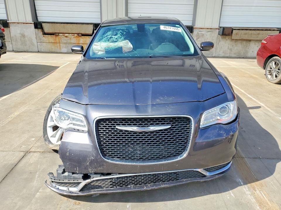 Продаж на аукціоні авто 2015 Chrysler 300, vin: 2C3CCAAG2FH813922, номер лоту: 46741446
