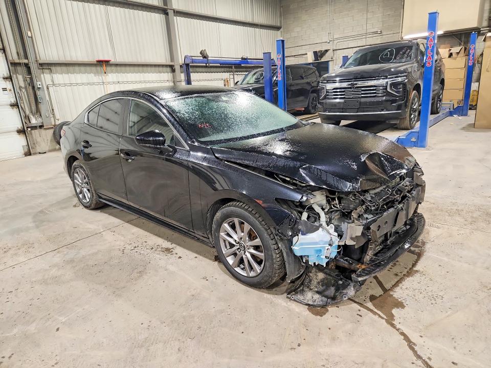 Продаж на аукціоні авто 2019 Mazda 3, vin: JM1BPBCM0K1115855, номер лоту: 45640266