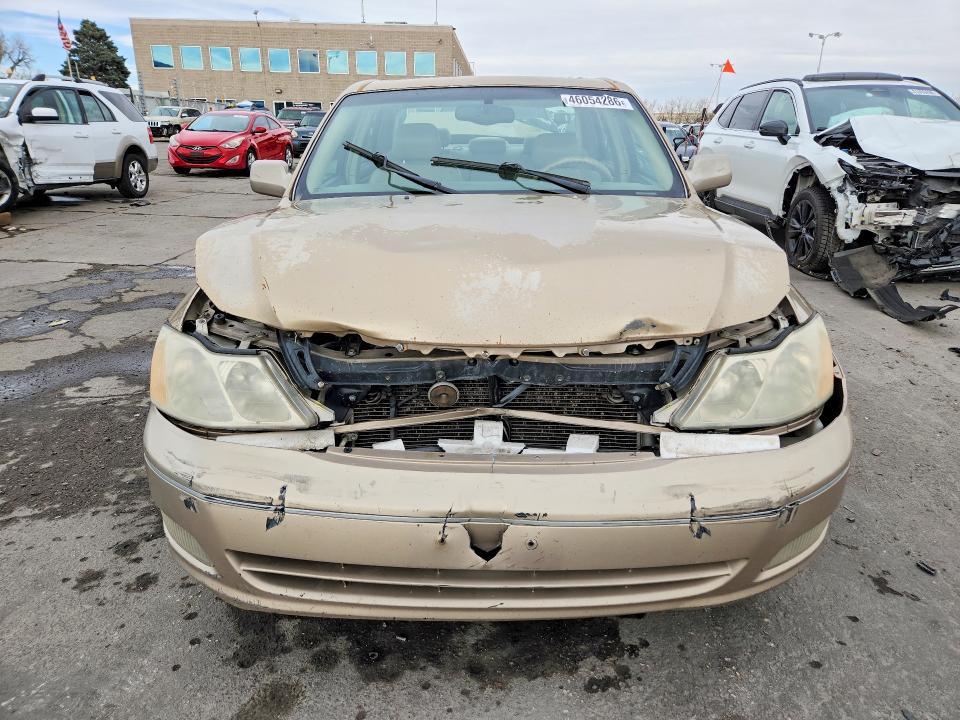 46054286 :رقم المزاد ، 4T1BF28B9YU108156 vin ، 2000 Toyota Avalon مزاد بيع
