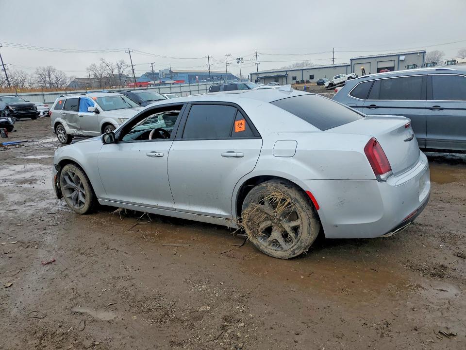 2023 Chrysler 300 მანქანა იყიდება აუქციონზე, vin: 2C3CCABG8PH616690, აუქციონის ნომერი: 41918286