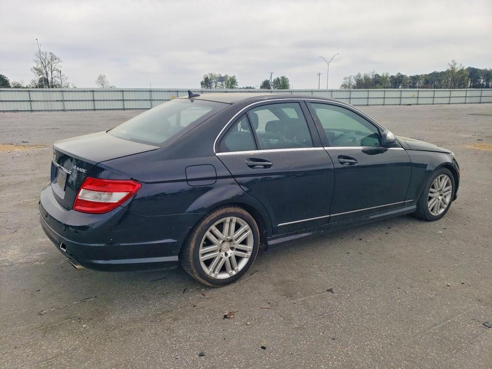 47339886 :رقم المزاد ، WDDGF81X38F142297 vin ، 2008 Mercedes-benz C مزاد بيع