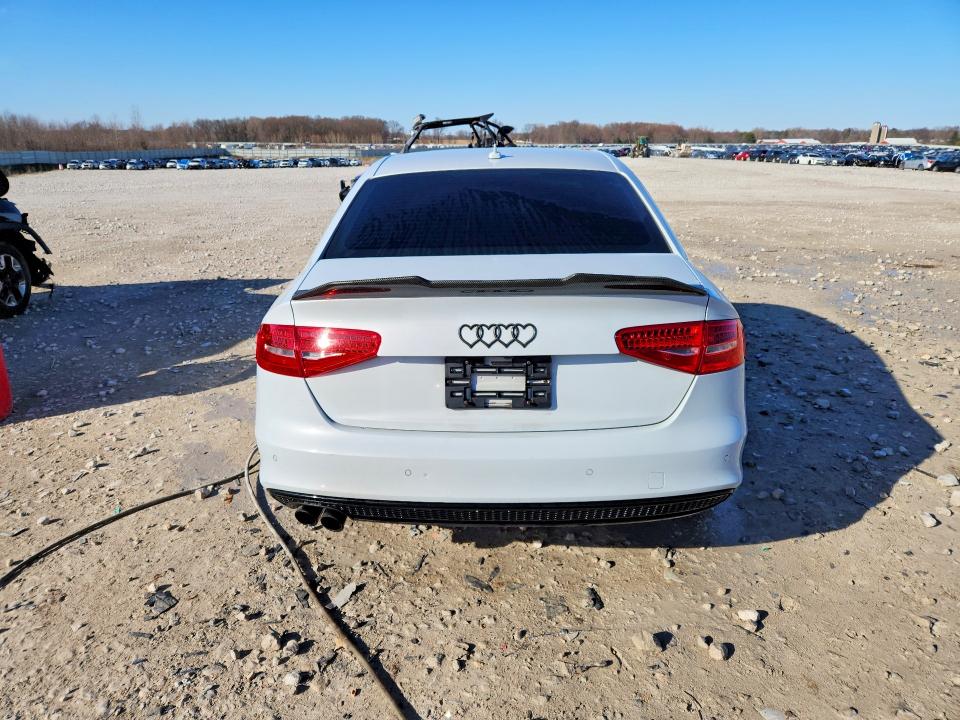 Продаж на аукціоні авто 2015 Audi A4, vin: WAUFFAFL2FN039424, номер лоту: 45660556