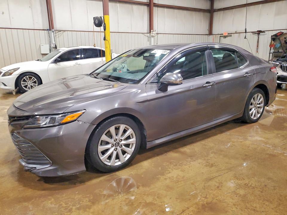 Продаж на аукціоні авто 2019 Toyota Camry, vin: 4T1B11HK8KU775140, номер лоту: 48069486