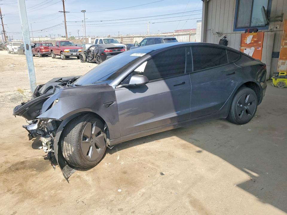 2023 Tesla Model 3 მანქანა იყიდება აუქციონზე, vin: 5YJ3E1EA7PF599402, აუქციონის ნომერი: 47995756