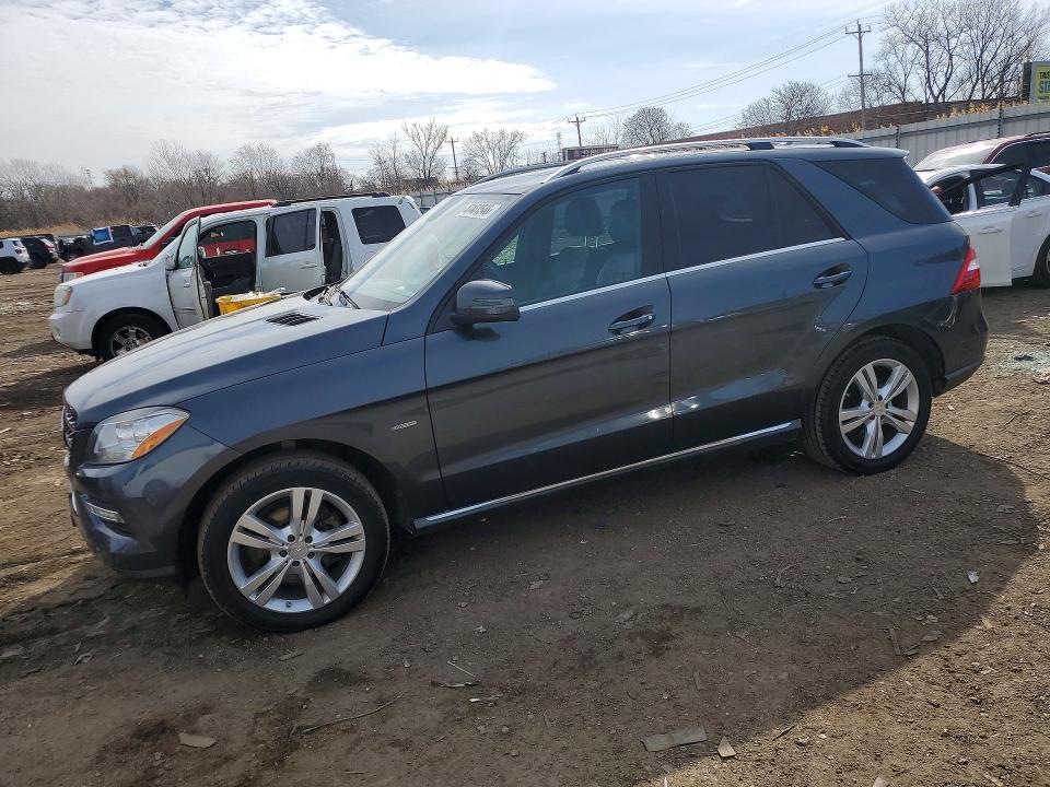 2012 Mercedes-benz Ml მანქანა იყიდება აუქციონზე, vin: 4JGDA5HB4CA031716, აუქციონის ნომერი: 47461546