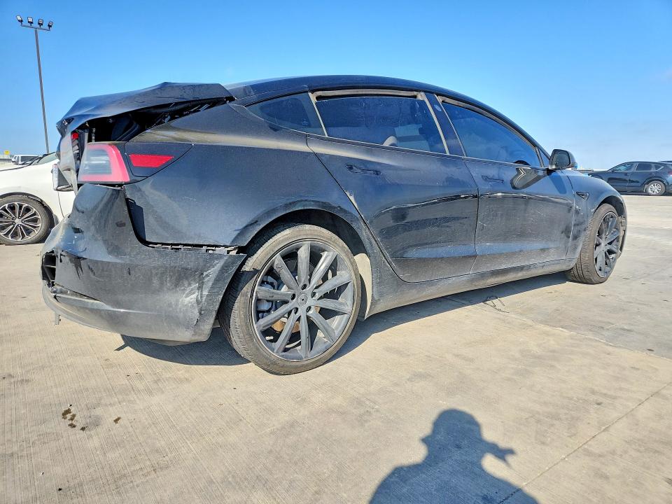 Продажа на аукционе авто 2023 Tesla Model 3, vin: 5YJ3E1EB7PF591535, номер лота: 47925866