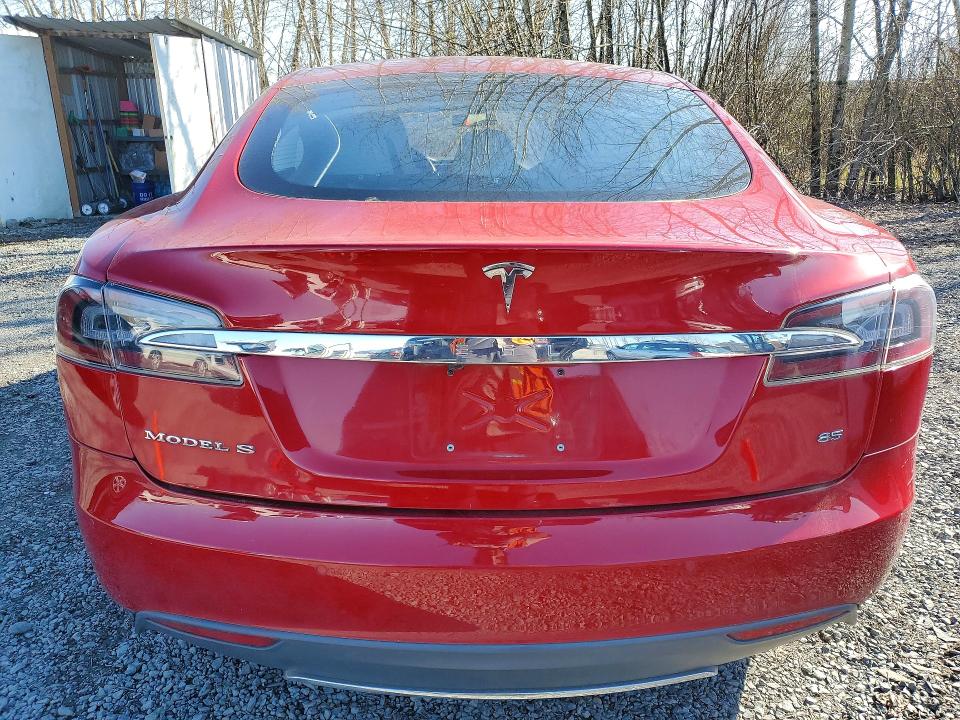 Продажа на аукционе авто 2015 Tesla Model S, vin: 5YJSA1H16FFP78354, номер лота: 48116936