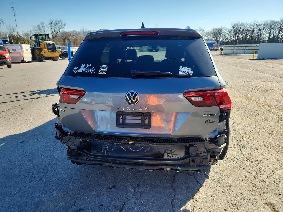 Продаж на аукціоні авто 2022 Volkswagen Tiguan, vin: 3VV8B7AX3NM046025, номер лоту: 45940156
