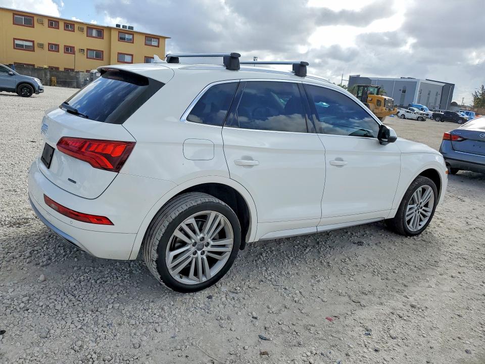 Продажа на аукционе авто 2020 Audi Q5, vin: WA1BNAFY5L2085076, номер лота: 79915565
