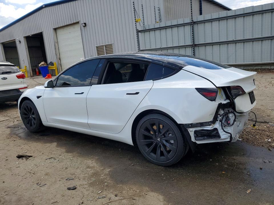 47206386 :رقم المزاد ، 5YJ3E1EB2MF879586 vin ، 2021 Tesla Model 3 مزاد بيع