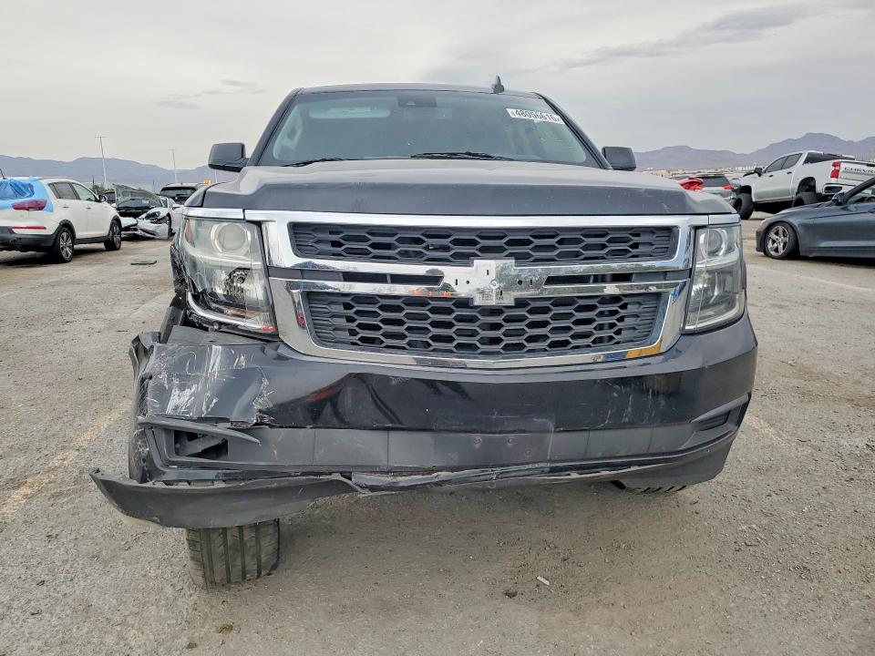 Продажа на аукционе авто 2018 Chevrolet Suburban, vin: 1GNSCHKCXJR143922, номер лота: 48056616