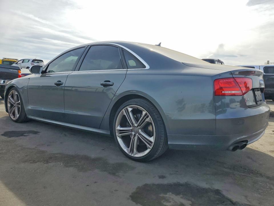 Продажа на аукционе авто 2013 Audi S8, vin: WAUD2AFD0DN027409, номер лота: 47636656