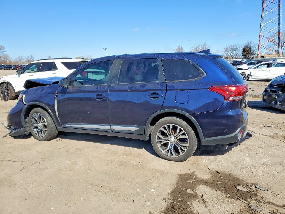 Продаж на аукціоні авто 2018 Mitsubishi Outlander, vin: JA4AZ3A33JJ005235, номер лоту: 46935136