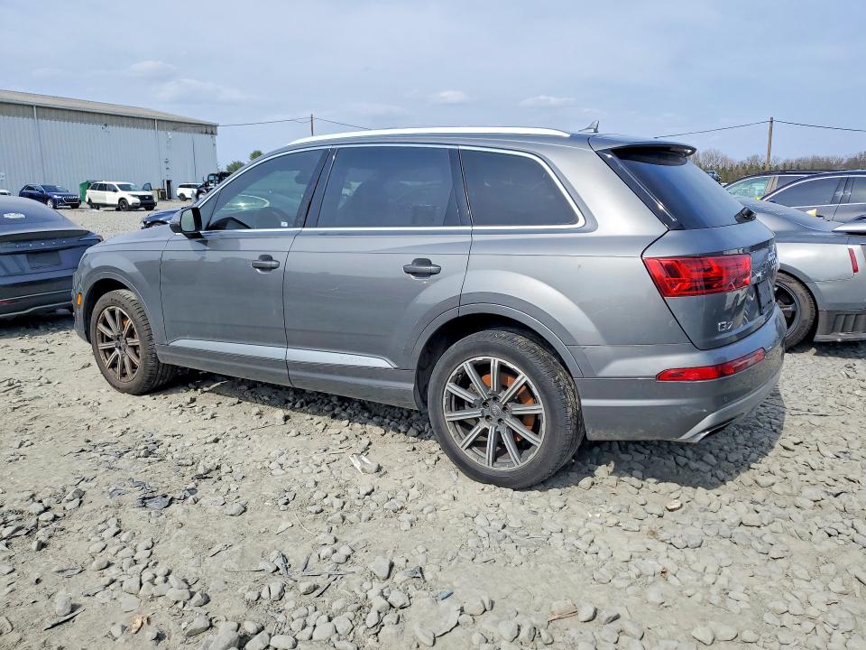 48254276 :رقم المزاد ، WA1LAAF77HD058772 vin ، 2017 Audi Q7 مزاد بيع