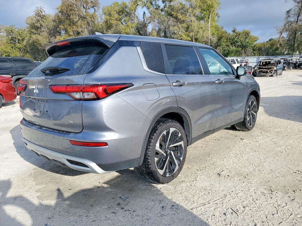 Продаж на аукціоні авто 2024 Mitsubishi Outlander, vin: JA4J3VA85RZ037173, номер лоту: 45866576