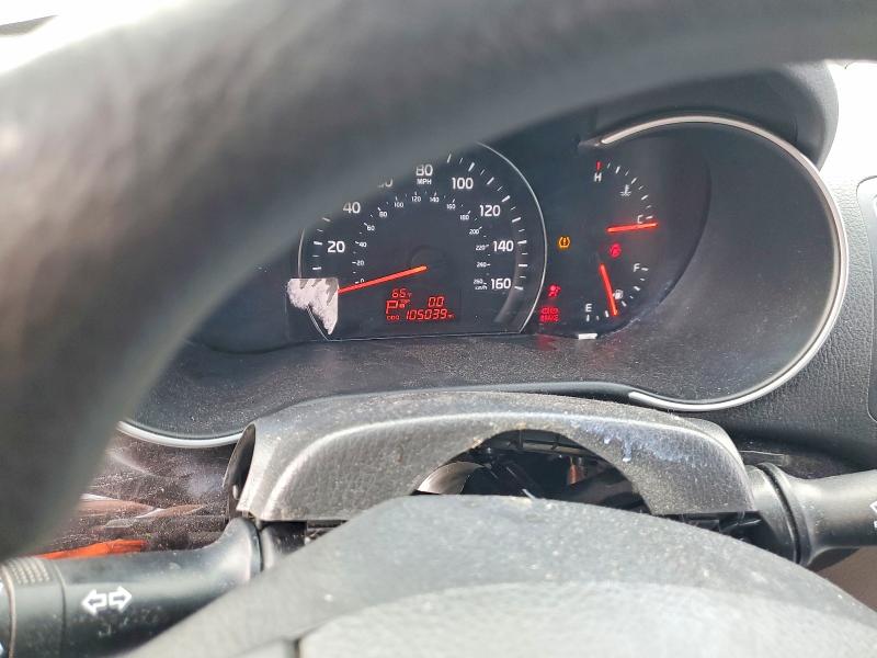 2015 Kia Sorento მანქანა იყიდება აუქციონზე, vin: 5XYKTCA68FG622692, აუქციონის ნომერი: 46640026