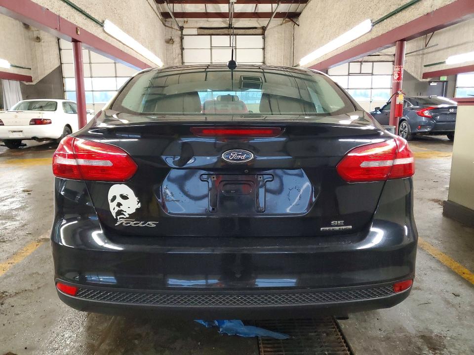 48013456 :رقم المزاد ، 1FADP3F23GL233747 vin ، 2016 Ford Focus مزاد بيع