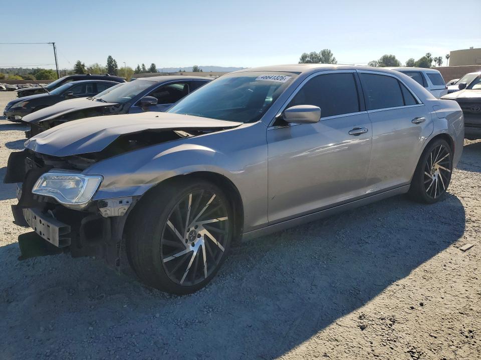 Продажа на аукционе авто 2015 Chrysler 300, vin: 2C3CCAAG7FH859245, номер лота: 46641326