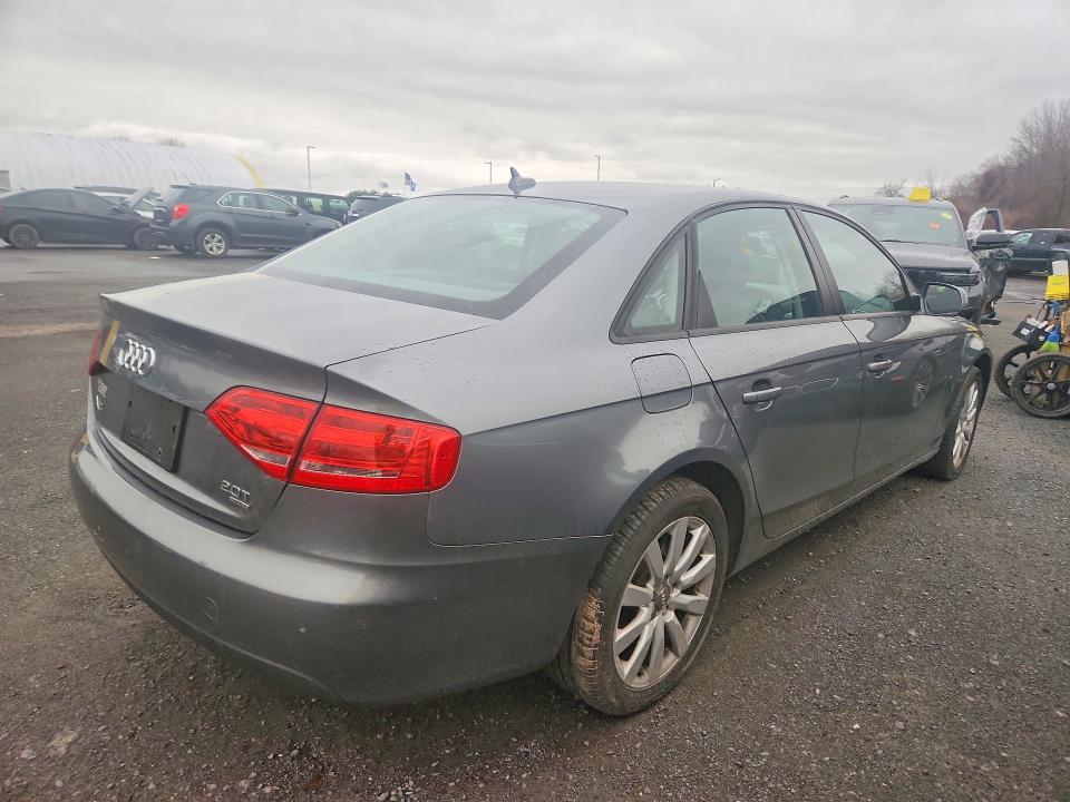 Продаж на аукціоні авто 2012 Audi A4, vin: WAUBFAFLXCN015477, номер лоту: 41770096