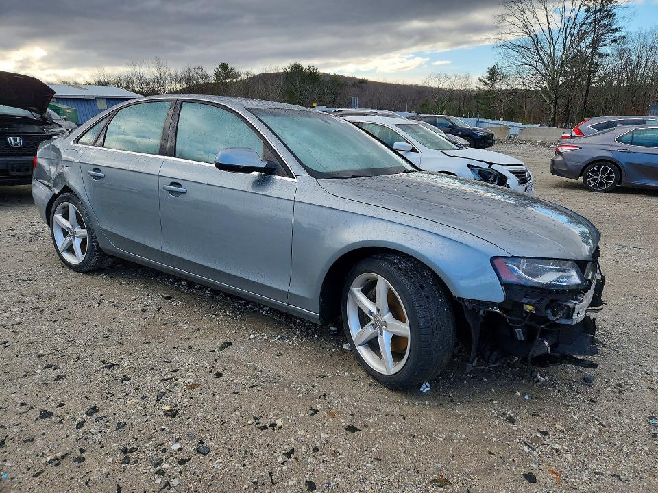 46280146 :رقم المزاد ، WAUKFAFL9BN057072 vin ، 2011 Audi A4 مزاد بيع