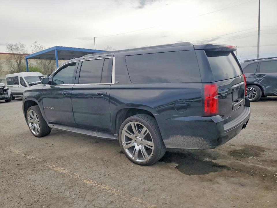 Продажа на аукционе авто 2018 Chevrolet Suburban, vin: 1GNSCHKCXJR143922, номер лота: 48056616