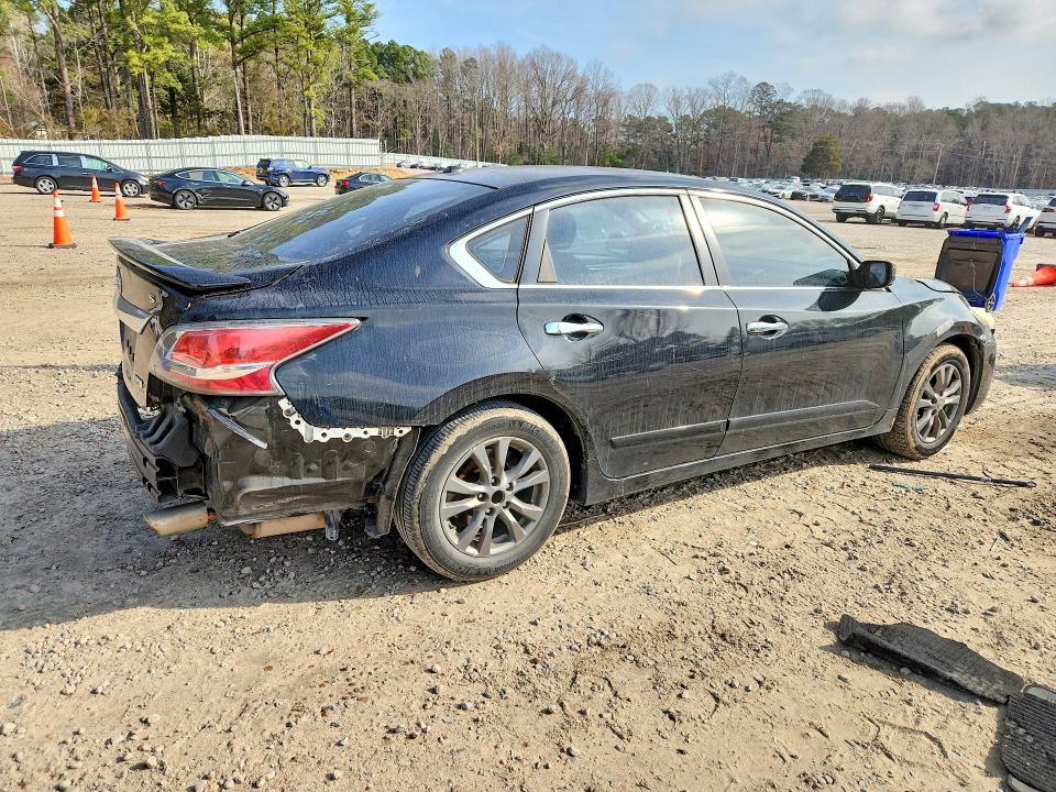 Продаж на аукціоні авто 2015 Nissan Altima, vin: 1N4AL3AP6FC460883, номер лоту: 79801695