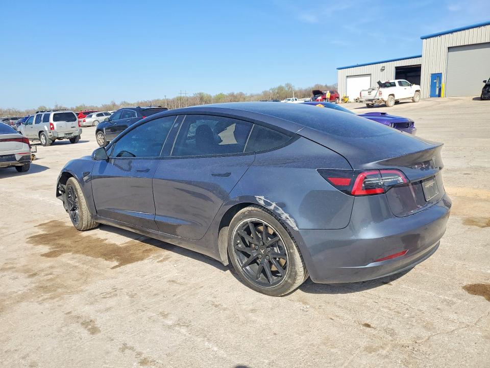 2021 Tesla Model 3 მანქანა იყიდება აუქციონზე, vin: 5YJ3E1EB2MF979686, აუქციონის ნომერი: 42079466