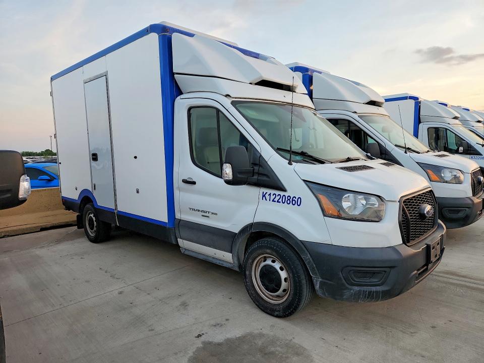 46949636 :رقم المزاد ، 1FDBW5Z83NKA35698 vin ، 2022 Ford Transit مزاد بيع